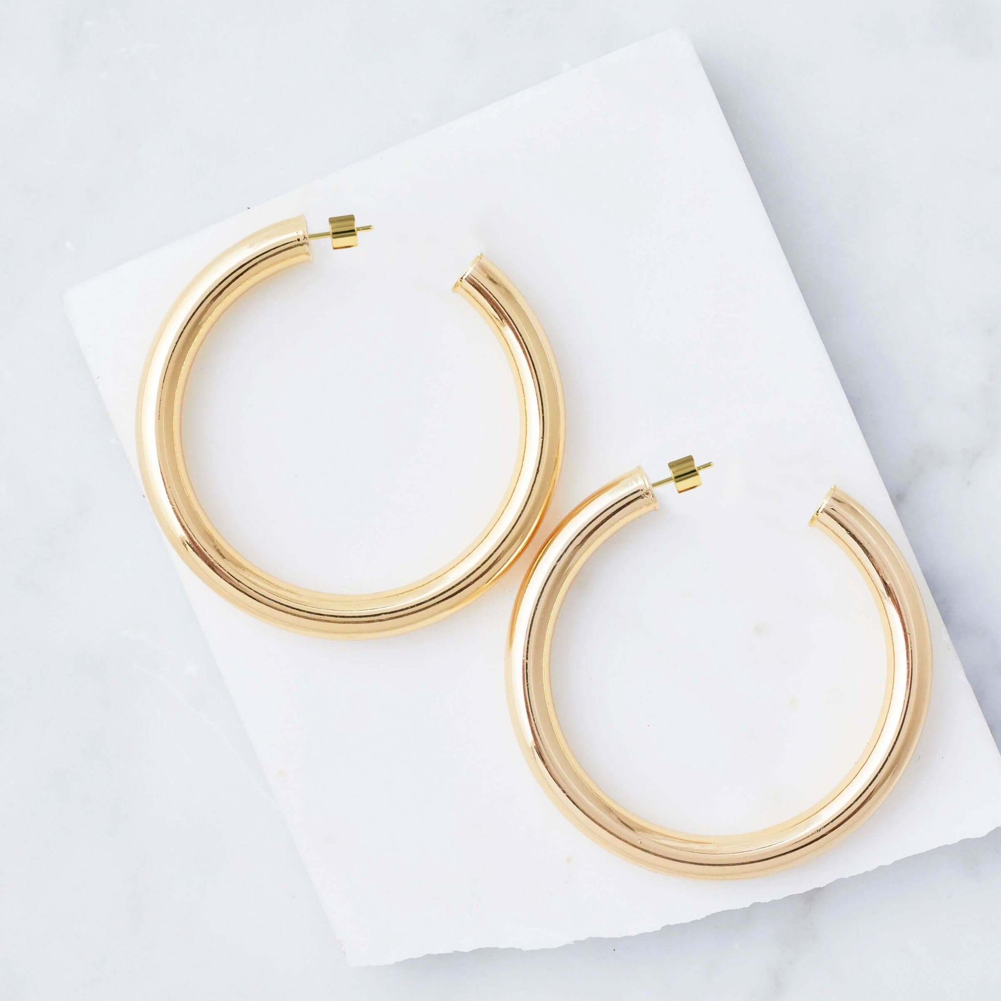 Sasha Hoop in Gold - Main