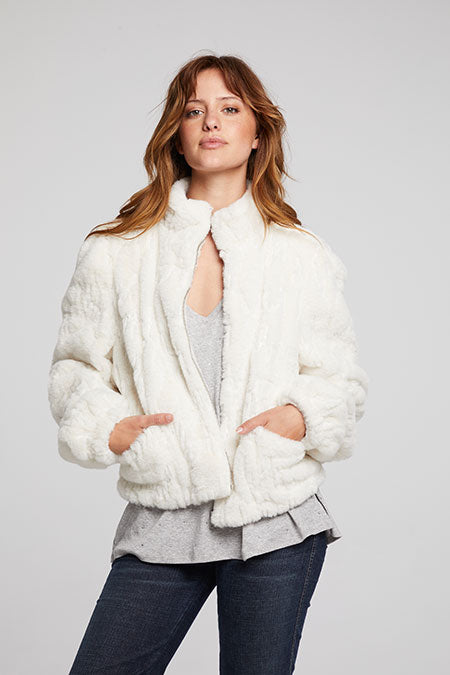 chaser-starrywhite-faux-fur-jacket