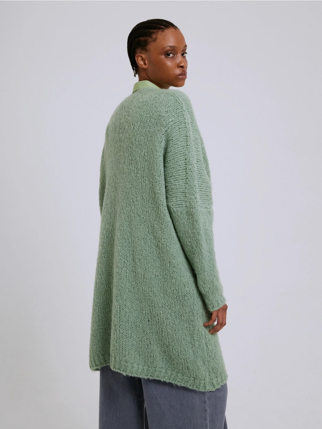 polonio-long-cardigan-mist-side