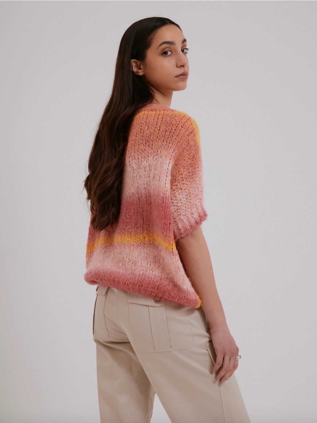 polonio-mica-sweater-rosa-back